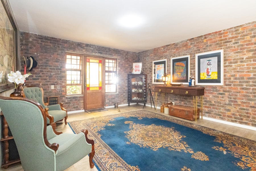7 Bedroom Property for Sale in Penhill Western Cape